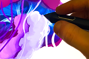 Lezio Lopes drawing with stylus